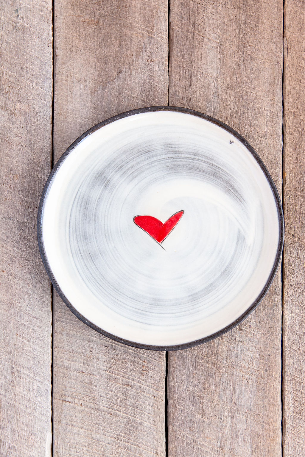 Love (heart) Round Plate (Small/Large) #